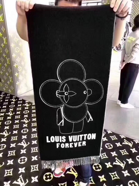 LV Scarf-78